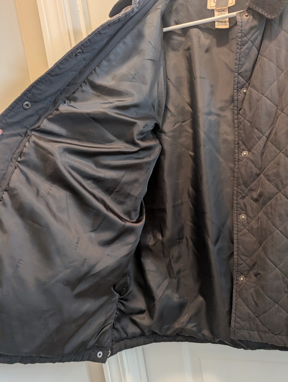 Vintage LL Bean Quilted Riding Barn Jacket - Picture 10 of 13